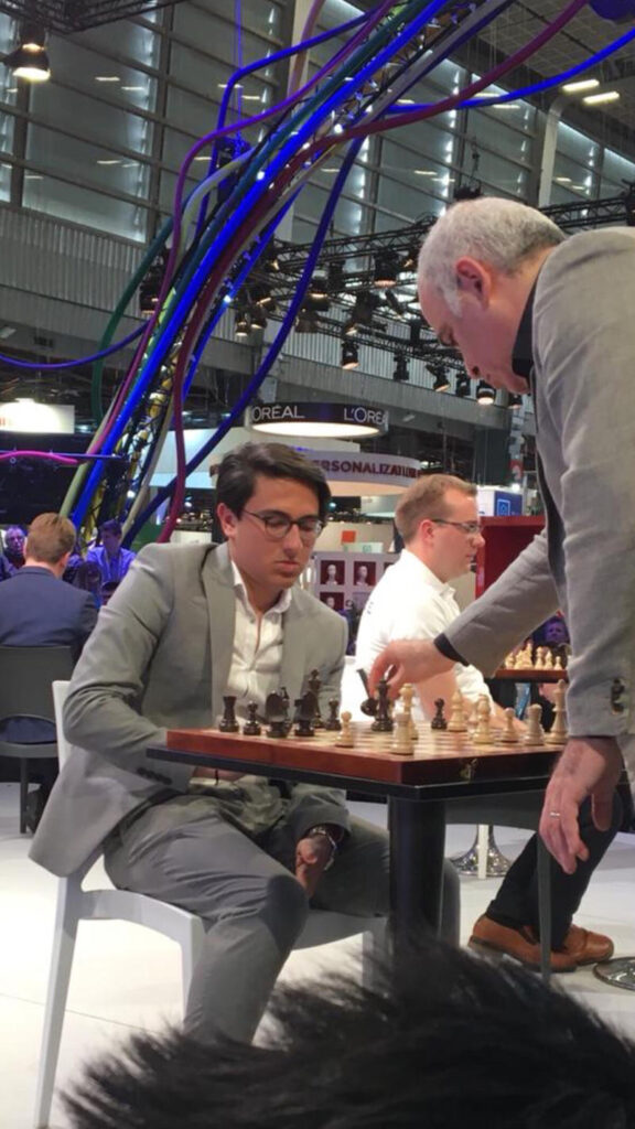 ArtBen affronte Garry Kasparov à VivaTech.